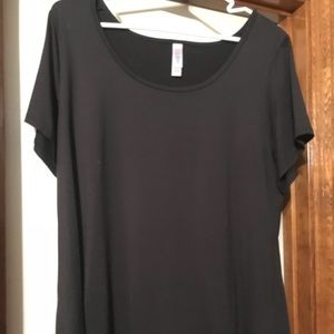 Black nior classic t